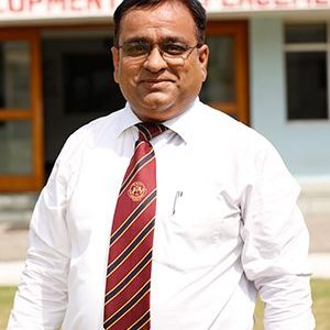 Dr. Anuj Kumar